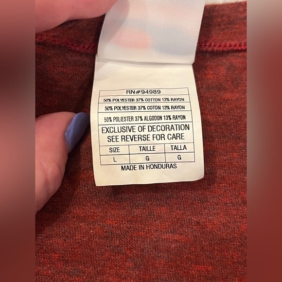 Women’s Angel’s Baseball V-Neck T-shirt Red Los Angeles Anaheim EUC MLB Large - Picture 9 of 9